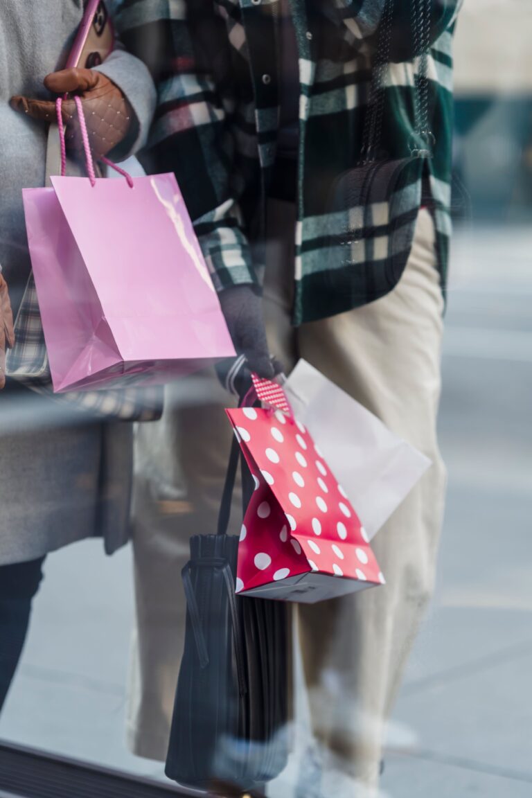 How to Maximize Credit Card Cash Back for Holiday Shopping 2026: A Smart Shopper’s Guide 